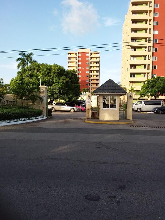 Mcfarlane'S Place Ocho Rios Exterior foto