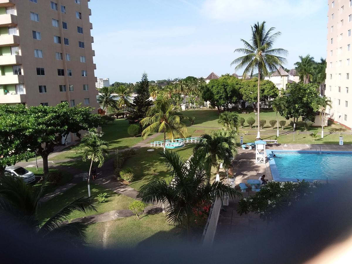 Mcfarlane'S Place Ocho Rios Exterior foto