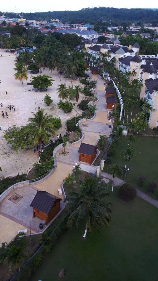 Mcfarlane'S Place Ocho Rios Exterior foto