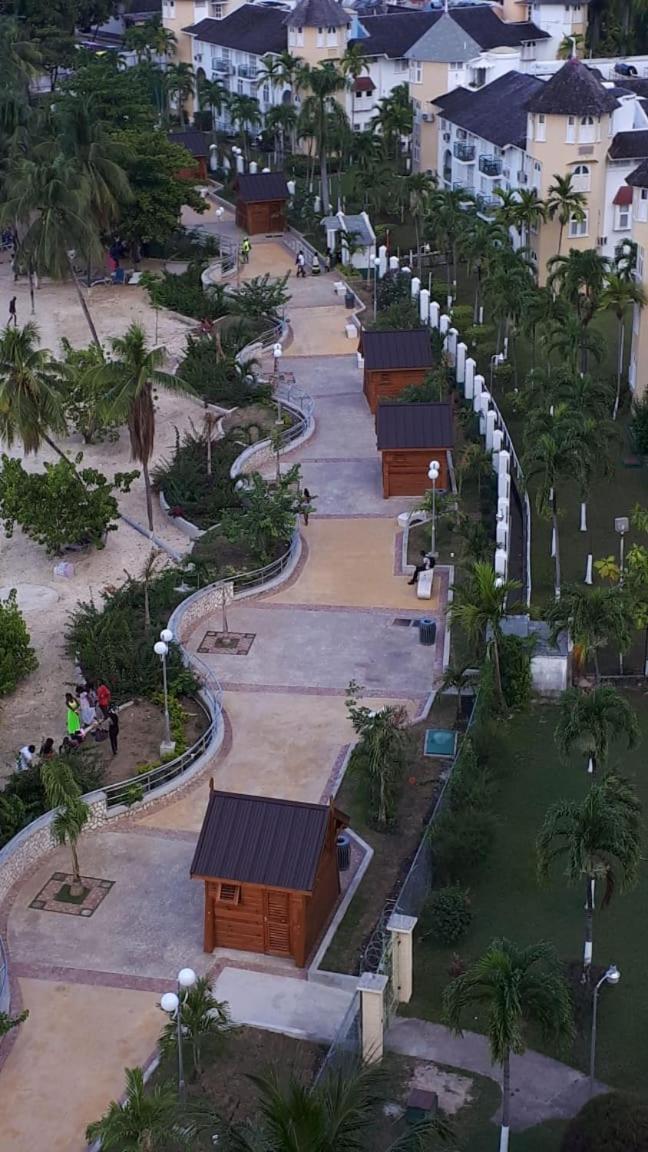 Mcfarlane'S Place Ocho Rios Exterior foto